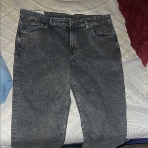 H&M Men's Charcoal Relaxed Jeans